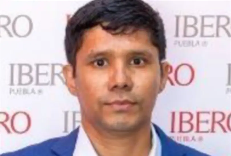 Leonardo Escobar Barrios es profesor en la Ibero y cuenta con una s&oacute;lida formaci&oacute;n acad&eacute;mica.