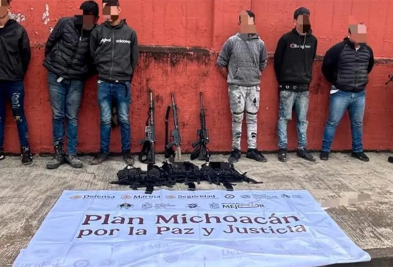 Detienen a seis presuntos miembros del CJNG en Michoac&aacute;n