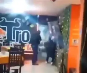 Ya vamos a entrar: Sicarios graban momento en que asesinan al periodista Carlos Castro en restaurante