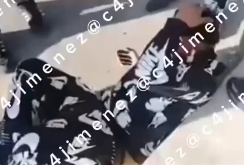 Vecinos de Coacalco amarran con agujetas a ladr&oacute;n tras asalto