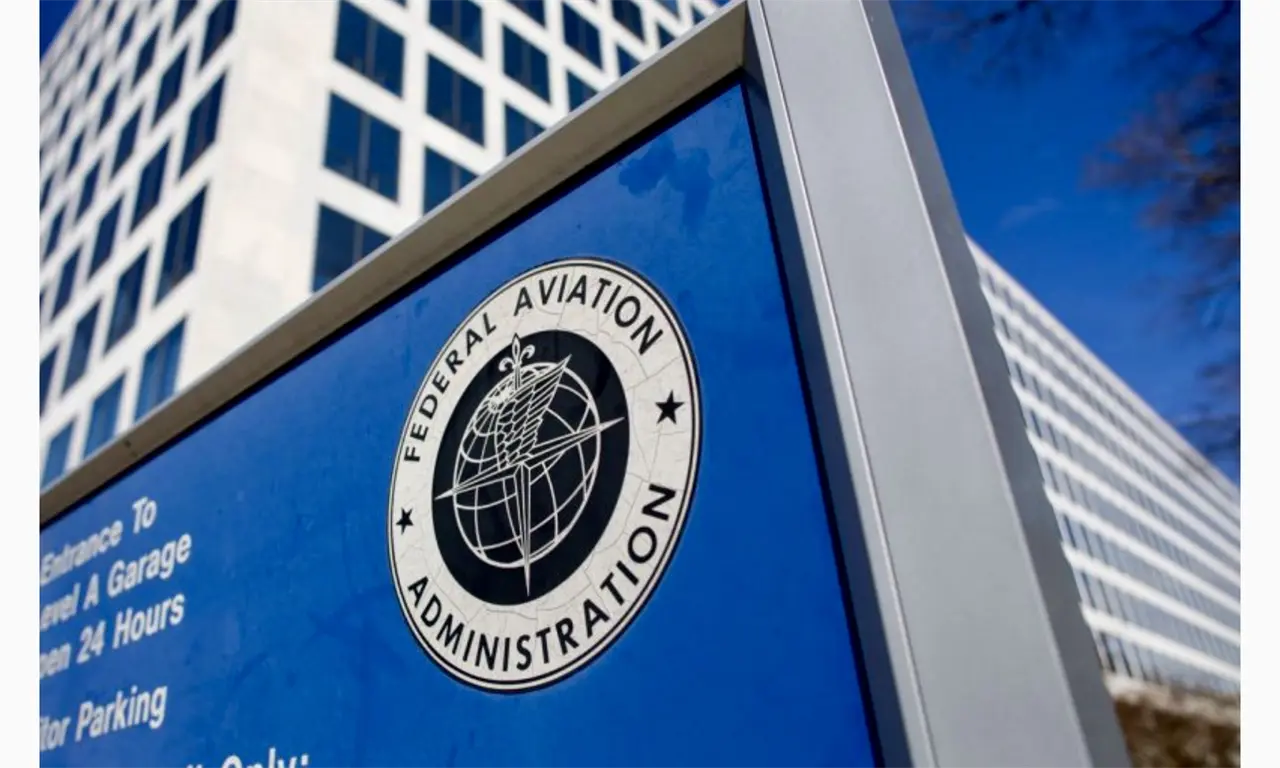  Alerta aérea: EU advierte actividad militar sobre México y Centroamérica 