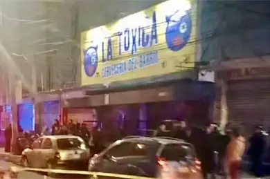 Balacera en bar "La T&oacute;xica" de Tultitl&aacute;n deja un muerto y un herido
