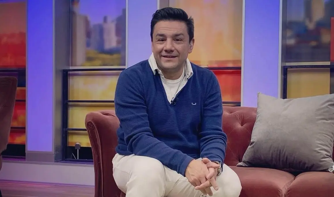 Ha relatado que los inicios en TV Azteca fueron complicados porque no les quer&iacute;an dar entrevistas.<br>