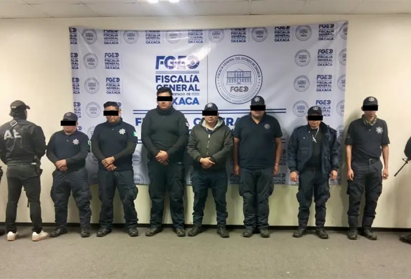 Policías son detenidos por el homicidio de un menor durante persecución en Oaxaca: esto se sabe Policías son detenidos por el homicidio de un menor durante persecución en Oaxaca: esto se sabe