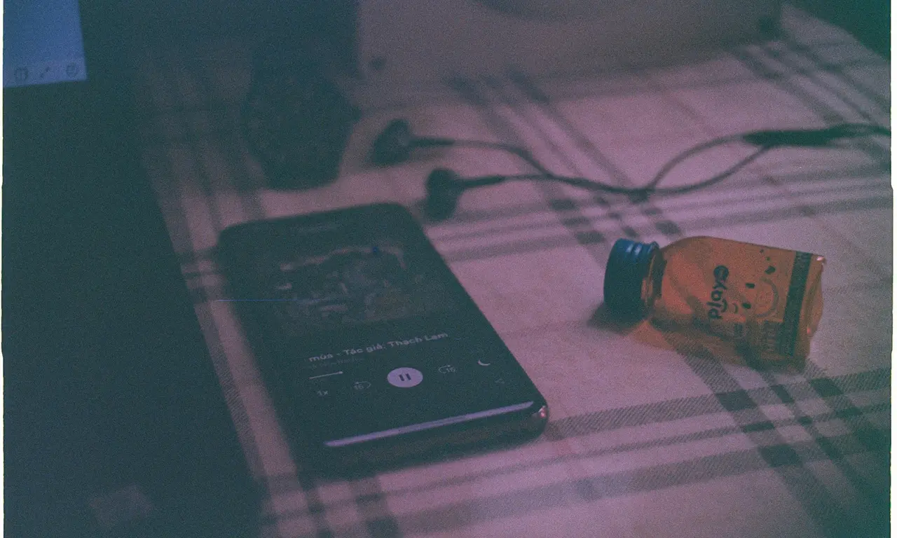  Una campaña de smishing suplanta a Spotify mediante SMS con errores ortográficos y enlaces peligrosos para obtener información financiera 