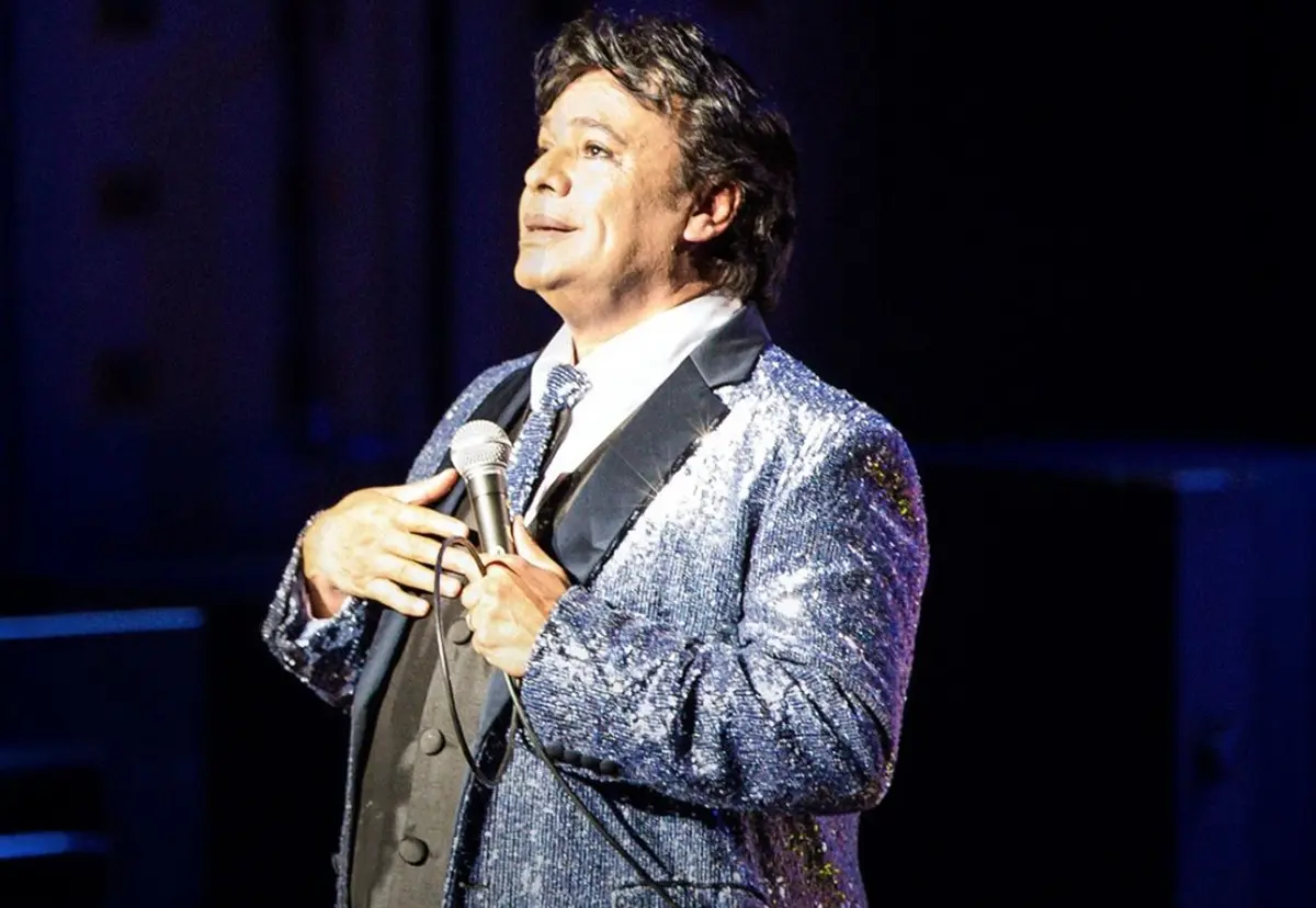 Muerte del cantante Juan Gabriel