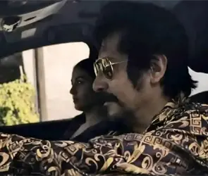 Captan a Rodrigo Flores, secretario de Seguridad de Atlatlahucan paseando en una patrulla con una mujer 