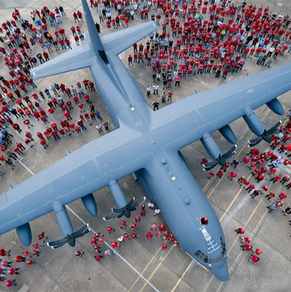 Así es el avión Súper Hércules C130J-30 que adquirió México; será el primer país en América Latina en operarlo Así es el avión Súper Hércules C130J-30 que adquirió México; será el primer país en América Latina en operarlo