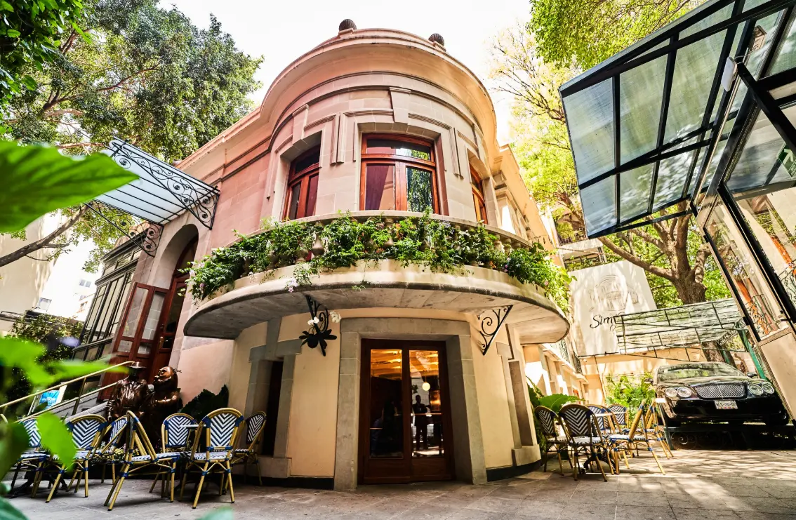 La sede será la SimiCasa, un museo ubicado en Río Neva número 17, en la colonia Renacimiento, dentro de la alcaldía Cuauhtémoc, en la Ciudad de México. Facebook.