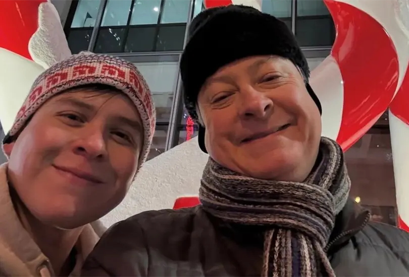 Beto Castillo con su novio