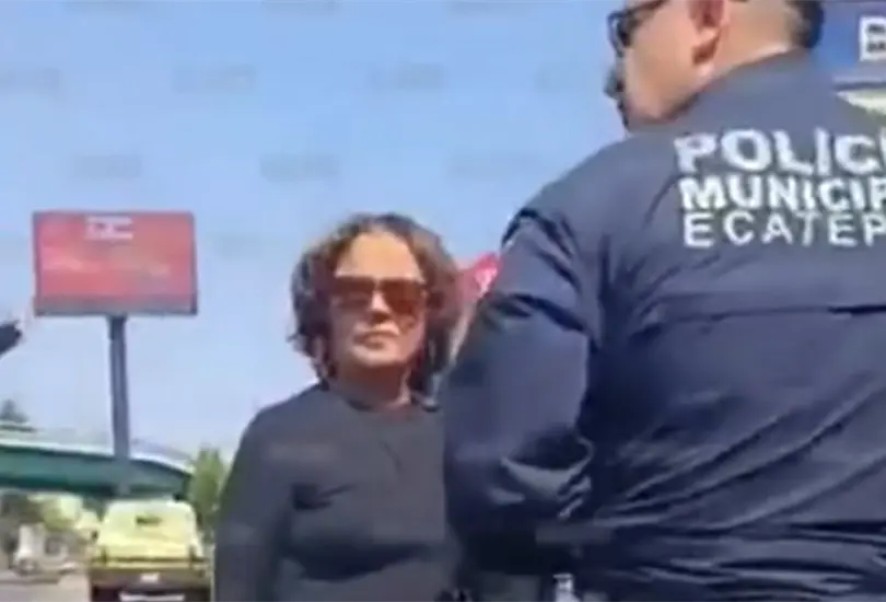 VIDEO: as&iacute; naci&oacute; Lady Estacionamiento tras pelear con polic&iacute;as por multa en Ecatepec