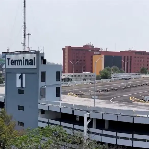 Este es el nuevo estacionamiento del aeropuerto de la CDMX que es más barato que el actual Este es el nuevo estacionamiento del aeropuerto de la CDMX que es más barato que el actual