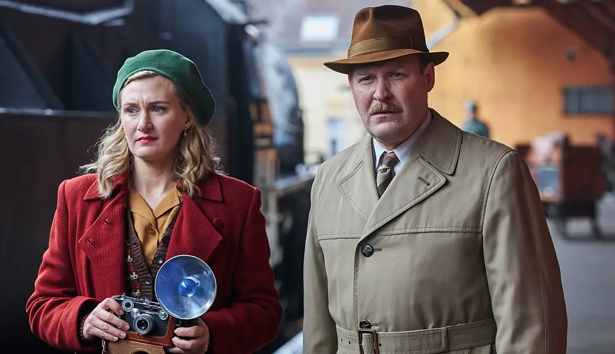 El v&iacute;nculo sueco (19 de febrero).En esta historia de la vida real poco conocida, un bur&oacute;crata sueco se convierte en h&eacute;roe al intentar salvar a jud&iacute;os durante la Segunda Guerra Mundial.