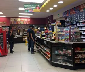 Joven pierde a su beb&eacute; al cubrir un turno extra en su empleo: "Me obligaron a seguir trabajando"