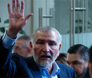 "Rumbo a 2027": Ad&aacute;n Augusto da a conocer motivo de renuncia a coordinaci&oacute;n de Morena en el Senado