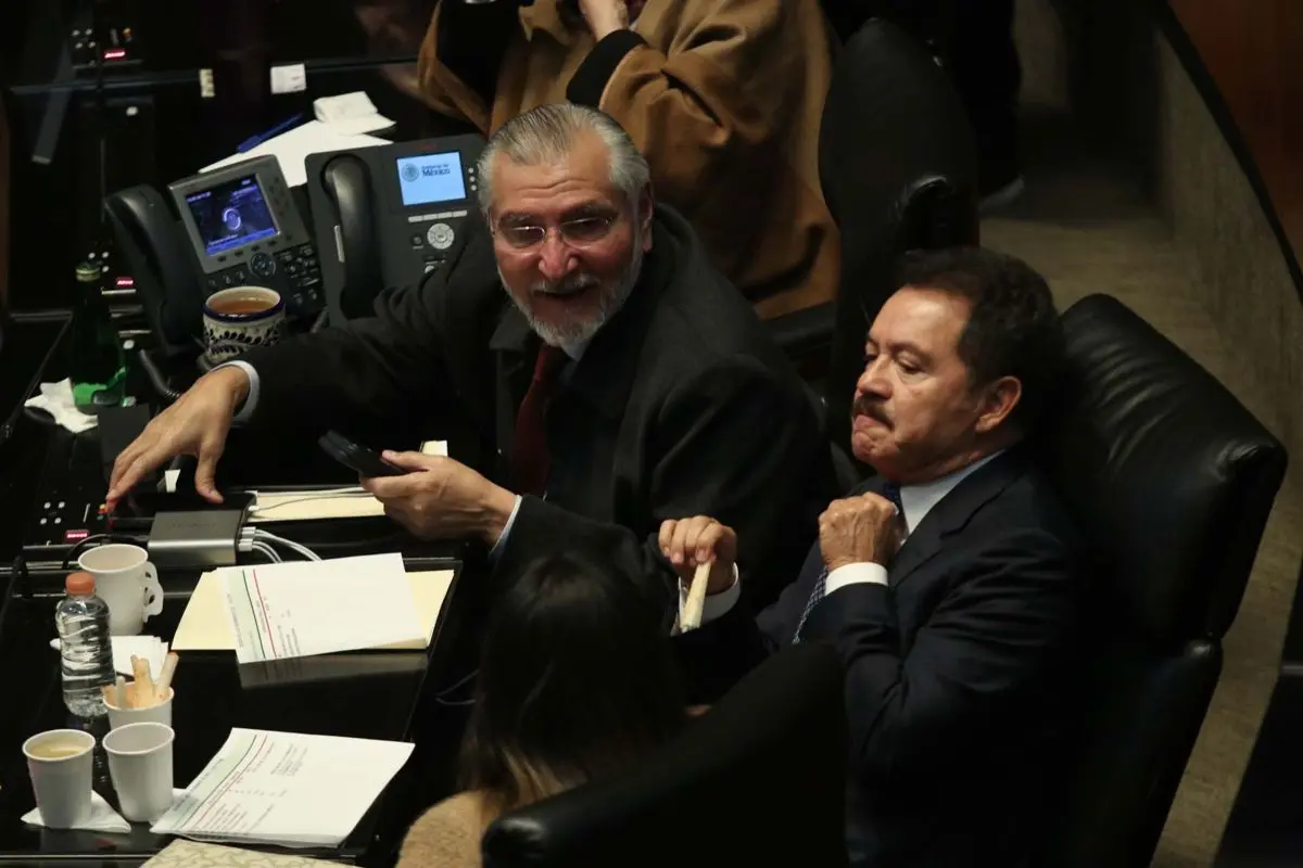 Adán Augusto junto a Ignacio Mier. Cuartoscuro.