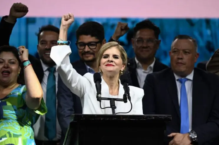 Sheinbaum reafirmó la voluntad del gobierno mexicano para fortalecer la relación y cooperación con Costa Rica. Especial