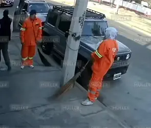 Delincuentes se disfrazan de barrenderos, someten a mujer y roban su casa en San Juan de Arag&oacute;n