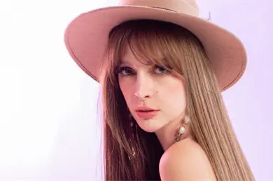 Imelda Tu&ntilde;&oacute;n anuncia que cobrar&aacute; a sus seguidores por hablar de Juli&aacute;n Figueroa