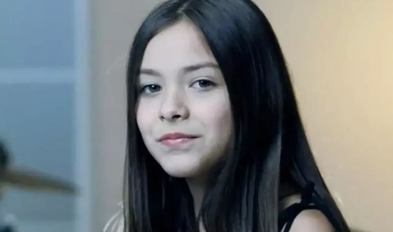 Angie Vázquez Angie Vázquez