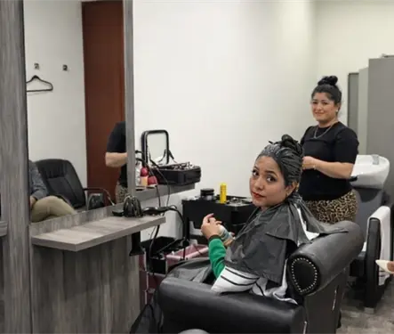 As&iacute; operaba el sal&oacute;n de belleza oculto en el Senado