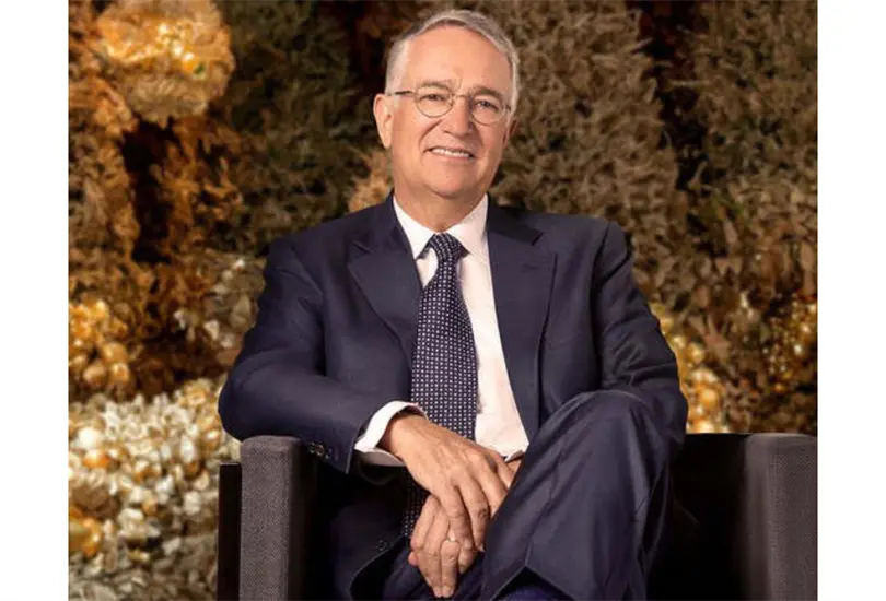 Salinas Pliego califica de "incre&iacute;ble" el sal&oacute;n de belleza: "lujos a costillas del pueblo"