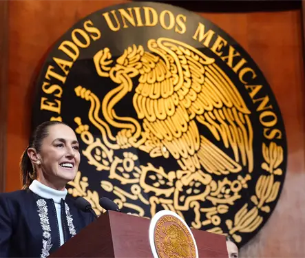 "M&eacute;xico no se arrodilla": Sheinbaum responde a EE.UU. y defiende la soberan&iacute;a nacional