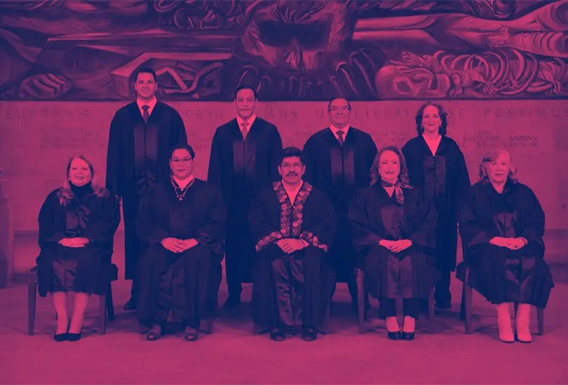 Entre camionetas de lujo y boleros improvisados: los excesos y pol&eacute;micas de la nueva Corte