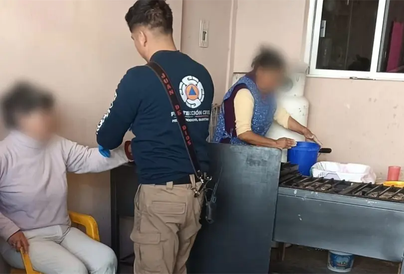 Toro suelto provoca caos y m&uacute;ltiples lesionados en Quer&eacute;taro