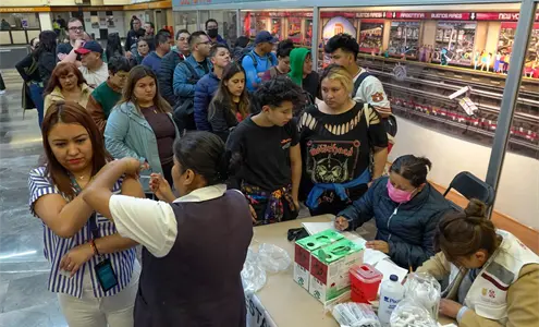 Estas son las estaciones de Metro y Metrob&uacute;s donde puedes vacunarte contra el sarampi&oacute;n