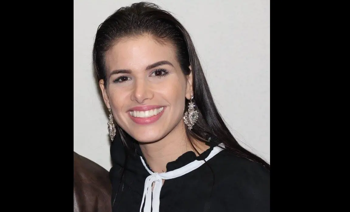 Marie Claire Harp naci&oacute; el 20 de abril de 1993 en Venezuela, pa&iacute;s donde creci&oacute; y dio sus primeros pasos profesionales.