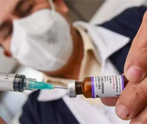 Sheinbaum firma acuerdo con farmac&eacute;uticas para producir vacunas en M&eacute;xico