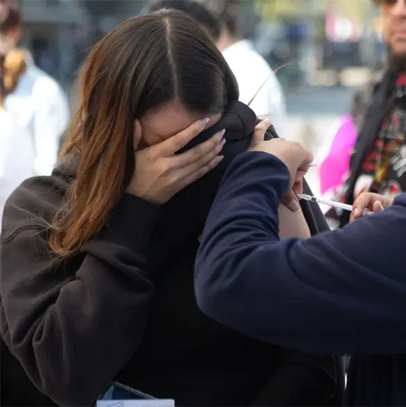 &iquest;Qu&eacute; pasa si te vacunas contra el sarampi&oacute;n y ya ten&iacute;as las dos dosis?