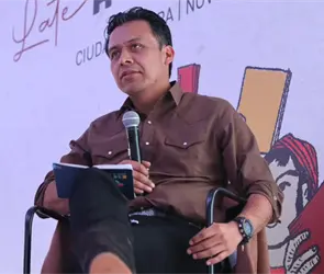 "Ya estuvo bueno": Marx Arriaga afirma que saldr&aacute; de su oficina de la SEP al terminar la jornada