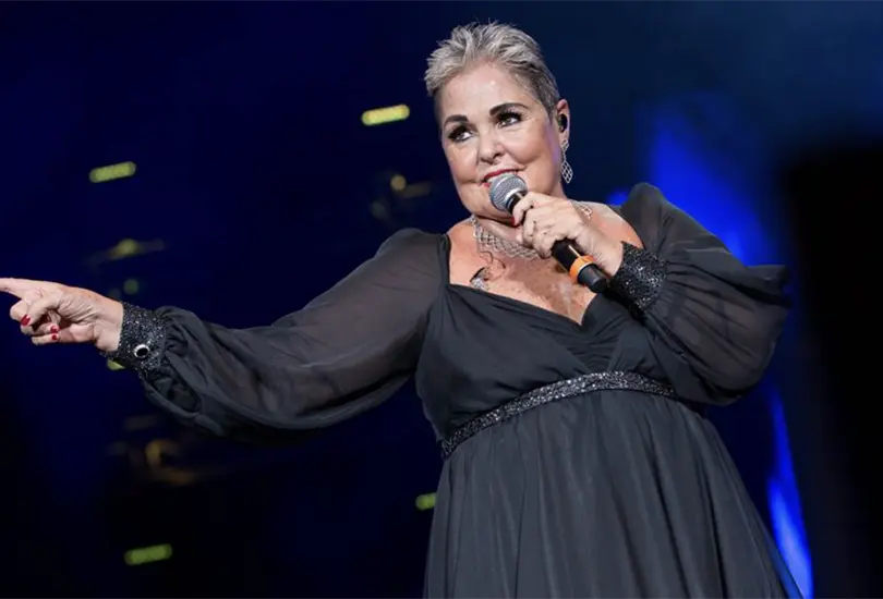 Tiburón ataca al nieto de Lupita D´Alessio mientras estaba en la orilla del mar Tiburón ataca al nieto de Lupita D´Alessio mientras estaba en la orilla del mar