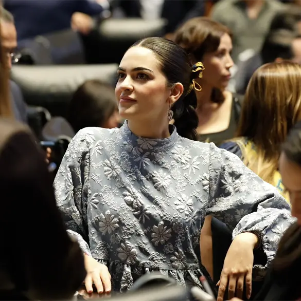 Andrea Ch&aacute;vez Trevi&ntilde;o anuncia su embarazo y habla del "reto m&aacute;s importante" en su vida