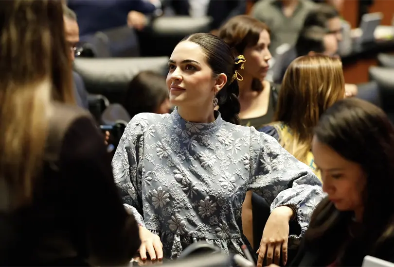 Andrea Ch&aacute;vez Trevi&ntilde;o anuncia su embarazo y habla del "reto m&aacute;s importante" en su vida