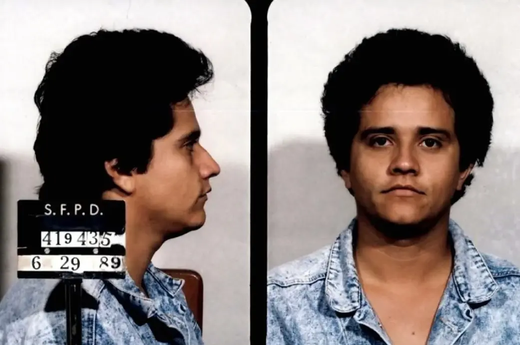 De acuerdo con la revista Rolling Stone, "El Mencho" y su hermano Abraham participaron en una operación de heroína en un bar llamado El Imperial. X.