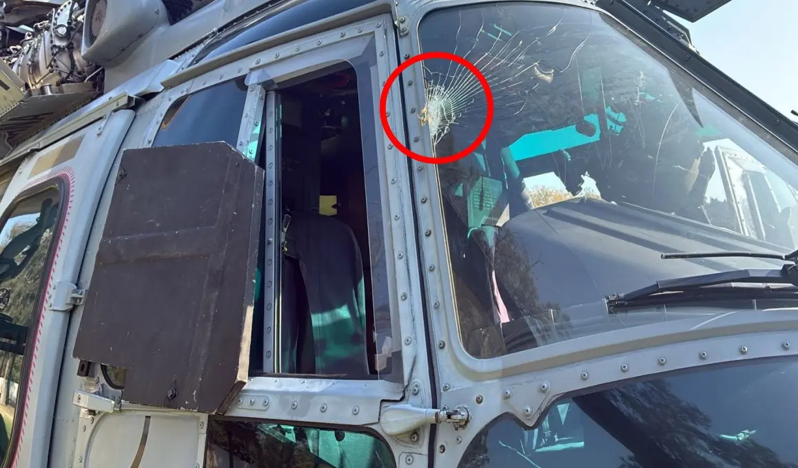 El helicóptero del Ejército. Presidencia.