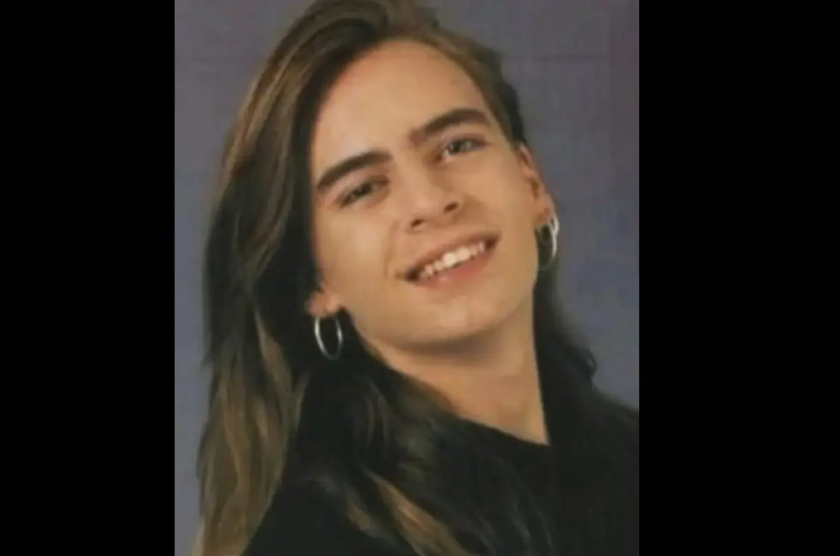 Adrián Olivares (1990 – 1993)