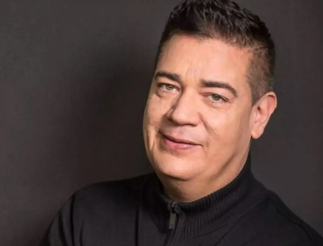 Falleció el 30 de abril de 2021 a la edad de 51 años a causa de un infarto. Le sobreviven dos hijos.