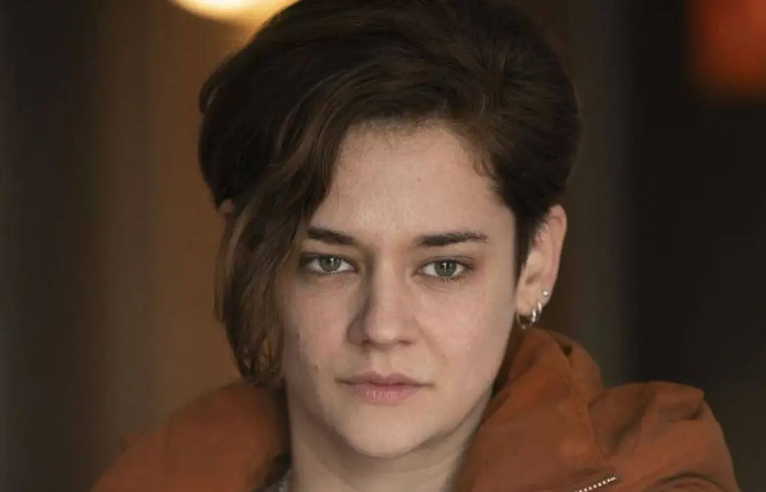 La serie francesa se convirtió en una de las producciones de terror más aclamadas de la plataforma. Su atmósfera inquietante y su narrativa psicológica la hicieron destacar dentro del género. A pesar de su buena recepción, fue cancelada después de una sola temporada.