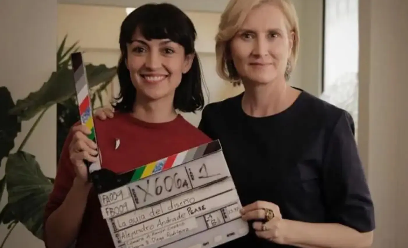 En 2012, creó su marca Bi Yuu, especializada en tapetes y textiles artesanales.