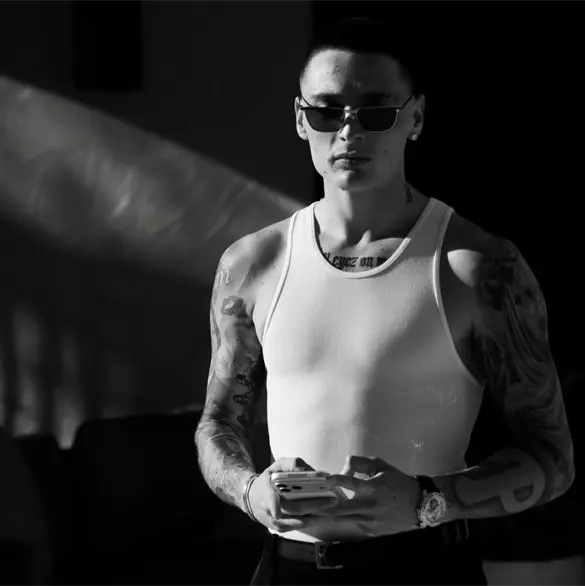 Peso Pluma en la mira: ¿por qué podría ser investigado tras la muerte de "El Mencho"? Peso Pluma en la mira: ¿por qué podría ser investigado tras la muerte de "El Mencho"?