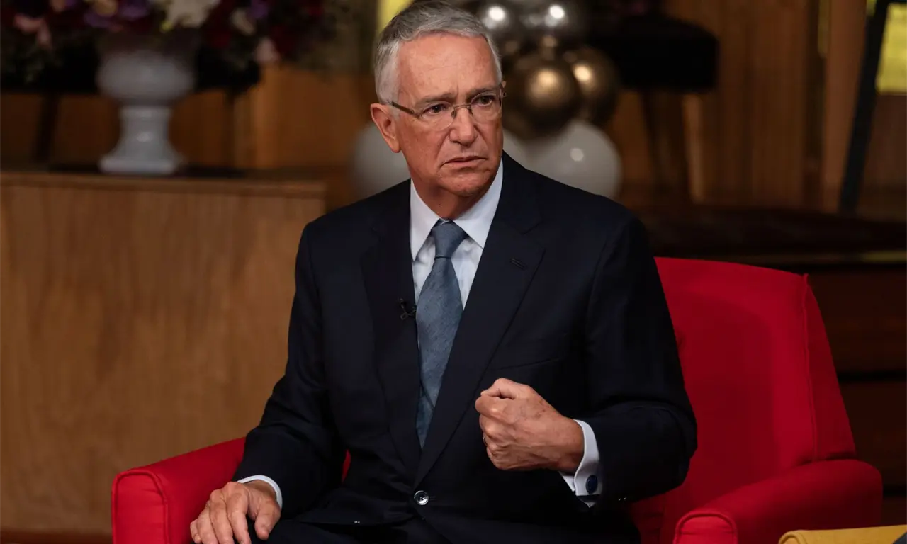  Crisis financiera TV Azteca: accionistas aprueban concurso mercantil 