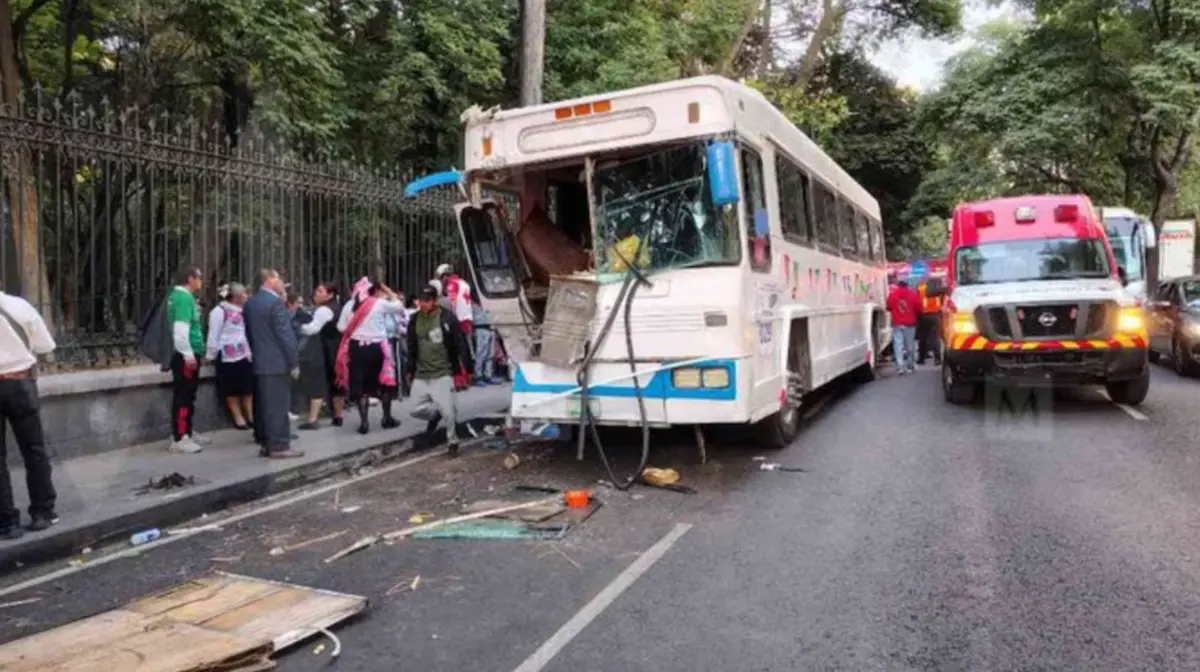  Los conductores fueron puestos a disposición del Ministerio Público, que determinará su situación jurídica tras el accidente. 
