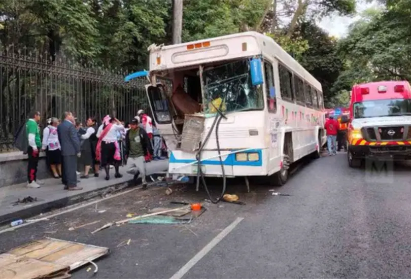 Los conductores fueron puestos a disposición del Ministerio Público, que determinará su situación jurídica tras el accidente. Los conductores fueron puestos a disposición del Ministerio Público, que determinará su situación jurídica tras el accidente.