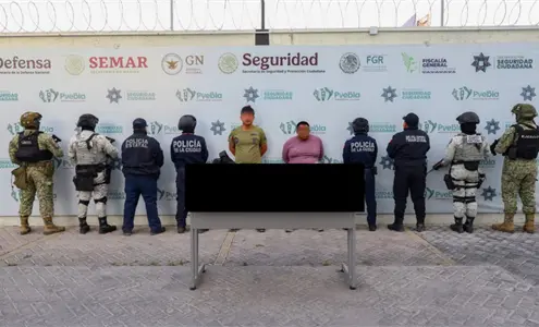 Rescatan a persona privada de la libertad y aseguran armas en Puebla capital Rescatan a persona privada de la libertad y aseguran armas en Puebla capital