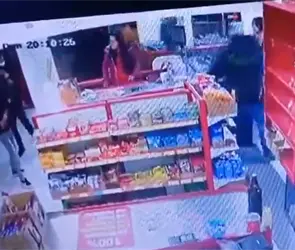 Henry, el menor que fue por una gelatina y termin&oacute; gravemente herido tras ataque en 3B de Chalco