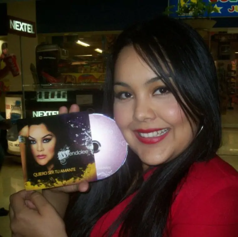 Particip&oacute; en 2002 en el reality, siendo la primera mujer eliminada del concurso y ocupando el lugar n&uacute;mero 12.